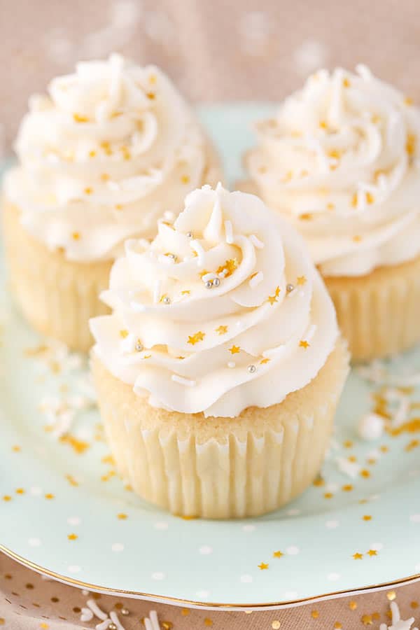 Easy Classic Vanilla Cupcakes with Silky Buttercream Frosting